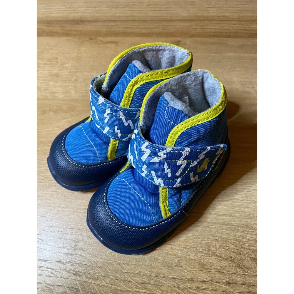 See Kai Run Gilman Blue Neon Yellow Lightning Bolt Insulated Boots Kids Size 6